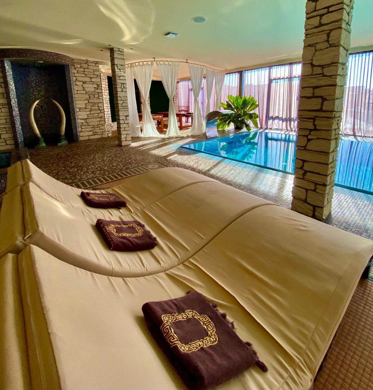 Royal Spa & Hotel Resort Рига Экстерьер фото