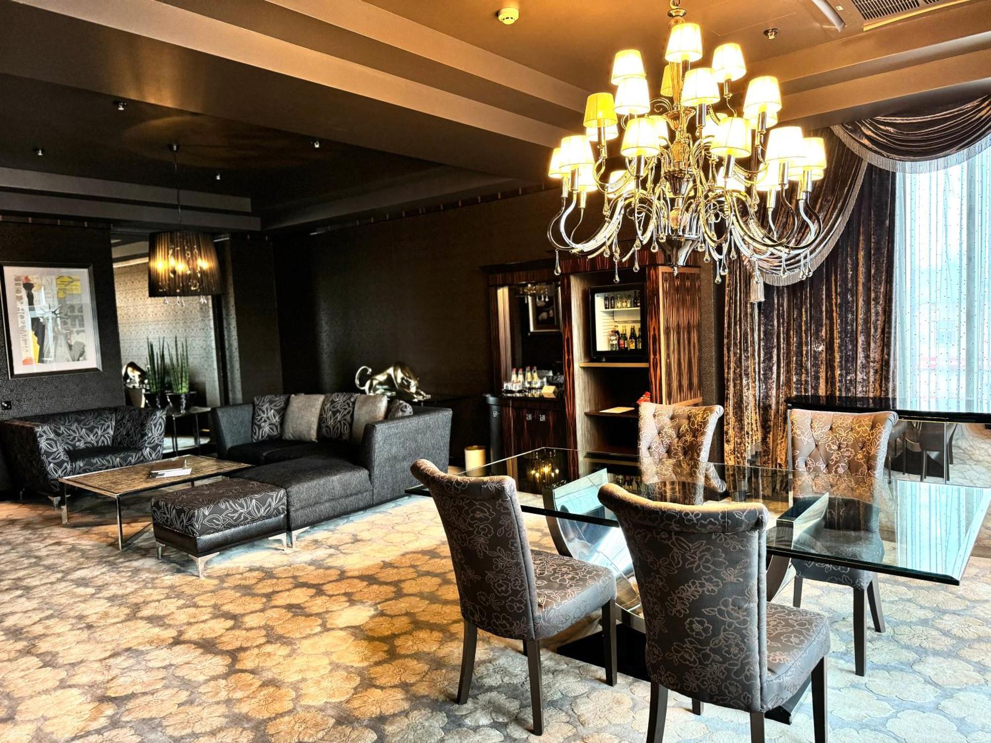 Royal Spa & Hotel Resort Рига Экстерьер фото